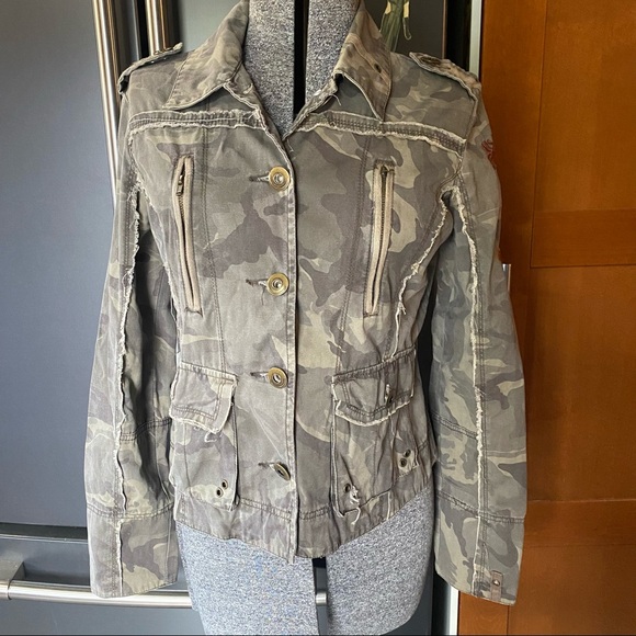 Y2K fashion camo jacket with embroidery - Picture 6 of 6